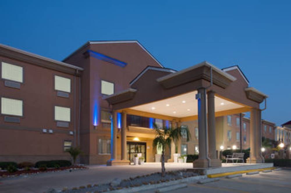 HOLIDAY INN EXP HARVEY MARRERO 3