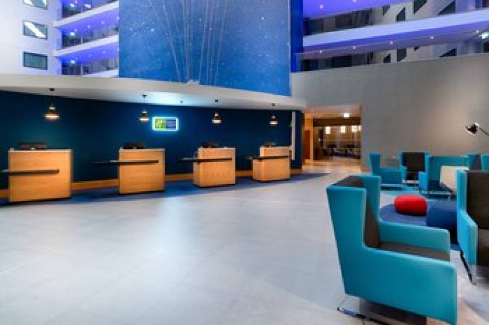 Holiday Inn Exp Heathrow T4