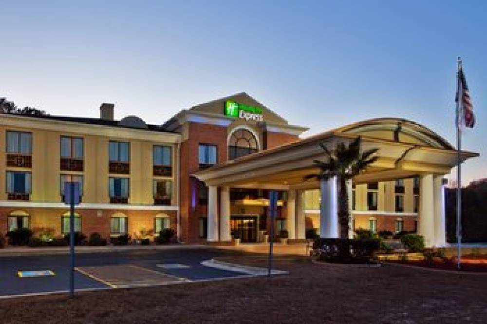 Holiday Inn Exp Hinesville E