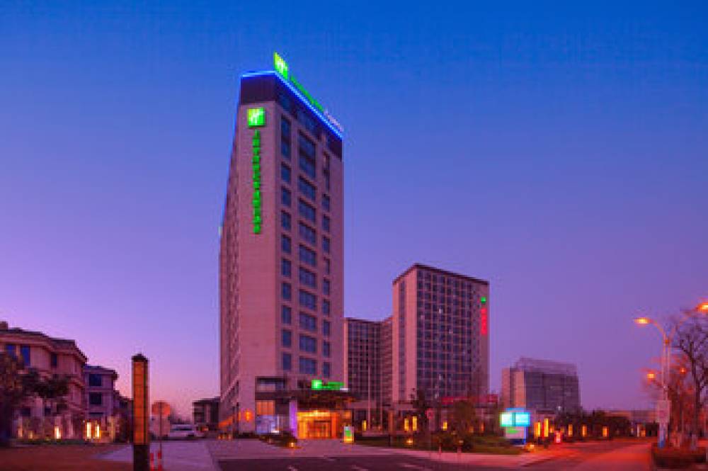 HOLIDAY INN EXP JIADING INDUSTR 1