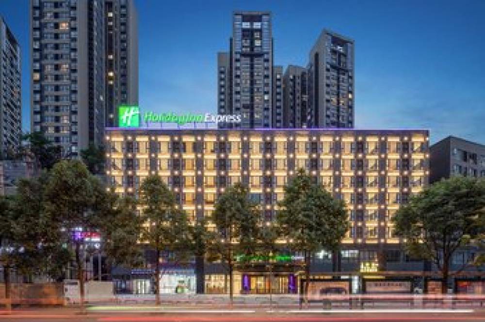 HOLIDAY INN EXP JINYANG AVENUE 1