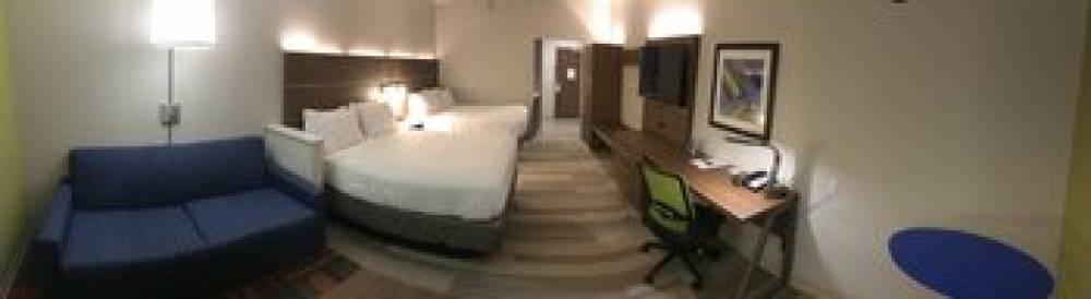 HOLIDAY INN EXP PINEVILLE ALEXANDRI 8