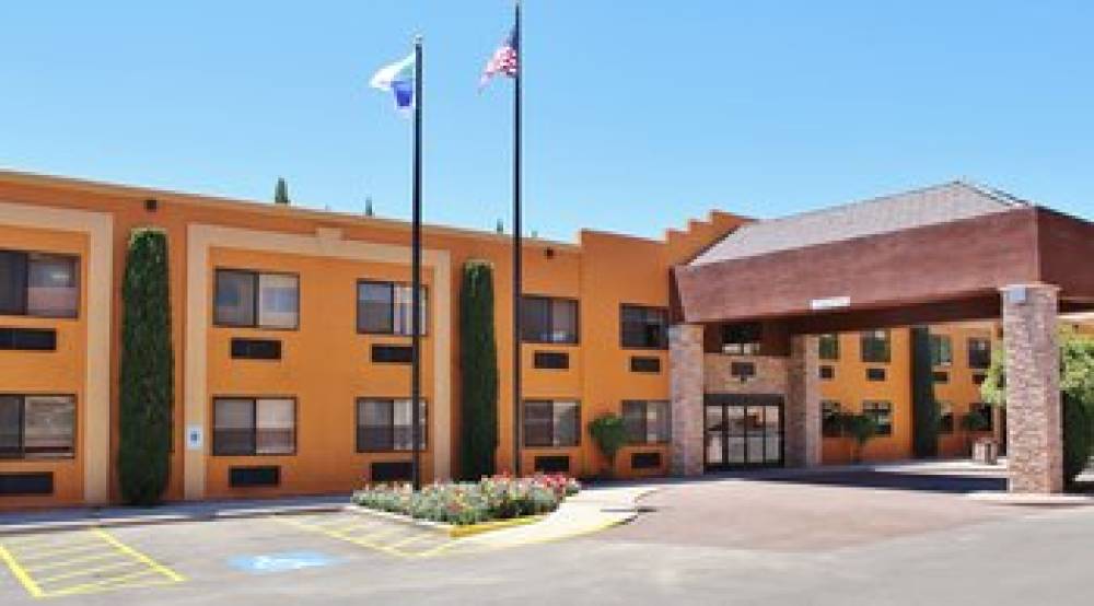 Holiday Inn Exp Sedona Oak Creek