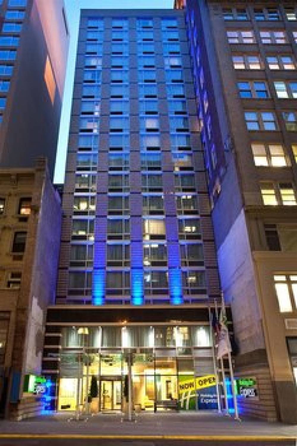 HOLIDAY INN EXP SOUTH TIMES SQ 1