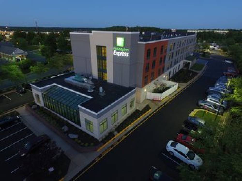 HOLIDAY INN EXP STAFFORD QUANTICO 7