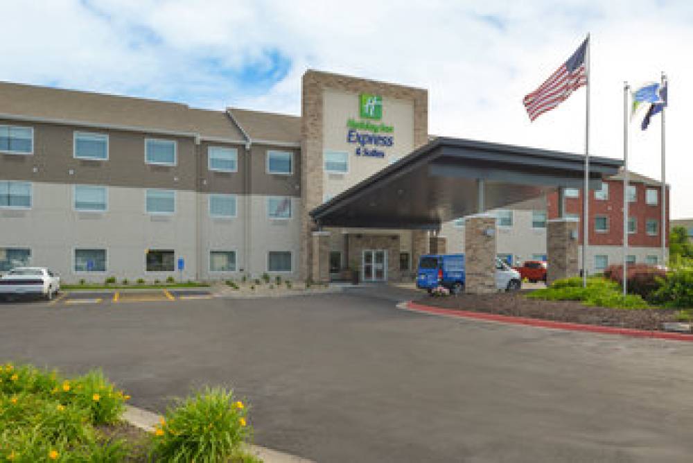 Holiday Inn Exp Stes 120Th And Mapl