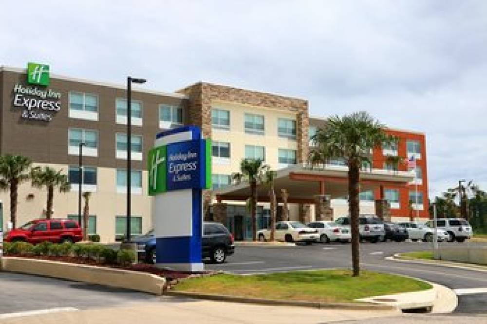 HOLIDAY INN EXP STES ALABASTER 1