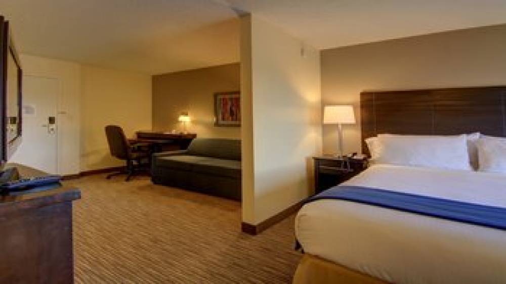 HOLIDAY INN EXP STES ALPHARETTA 3