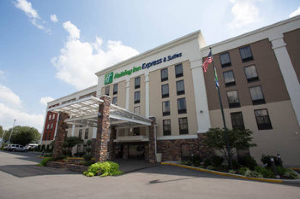 HOLIDAY INN EXP STES ANTIOCH 1