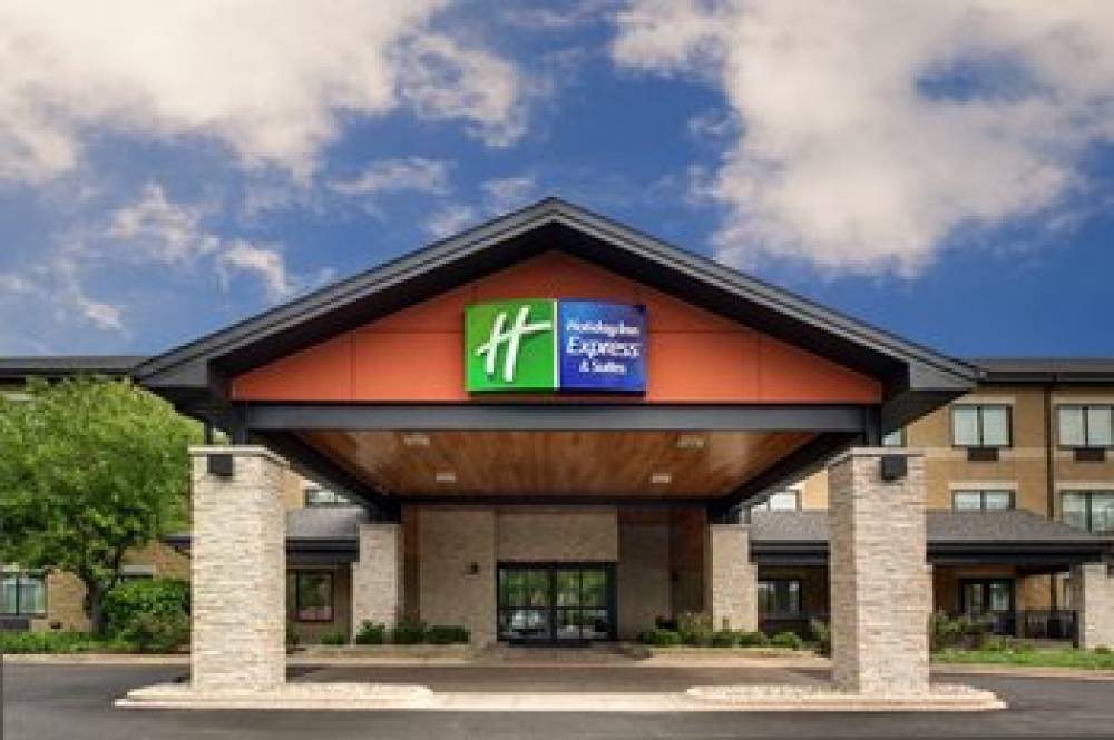 HOLIDAY INN EXP STES AURORA 1