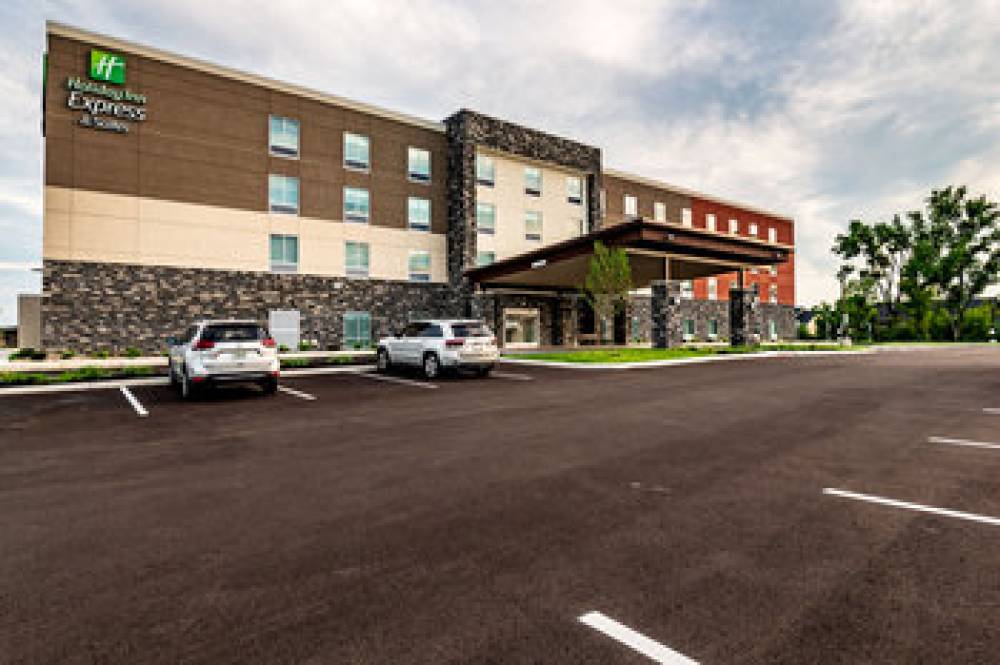 HOLIDAY INN EXP STES BEAVERCREEK 1