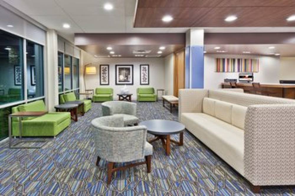 HOLIDAY INN EXP STES CARTERSVILLE 5