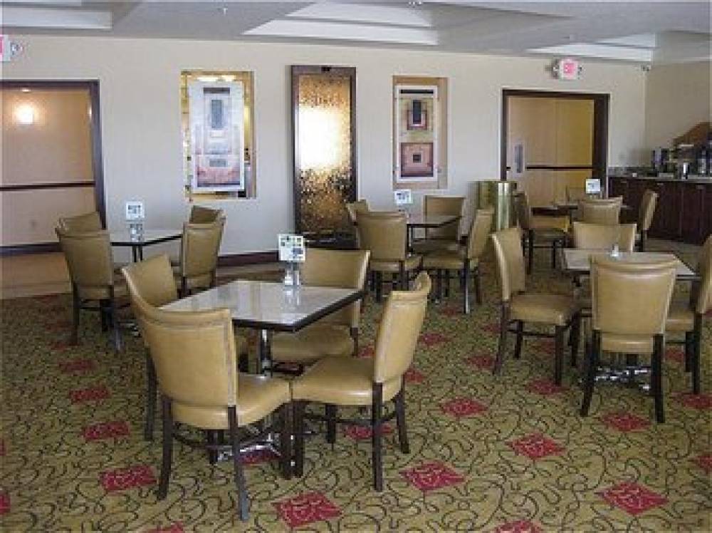 HOLIDAY INN EXP STES DAVENPORT 6