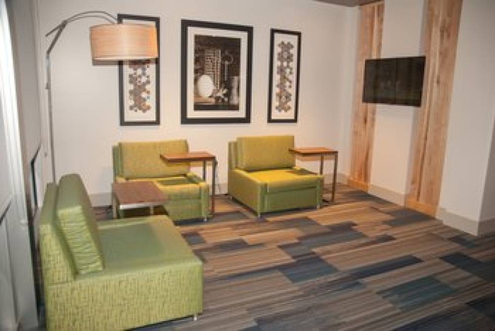 HOLIDAY INN EXP STES DECATUR 7