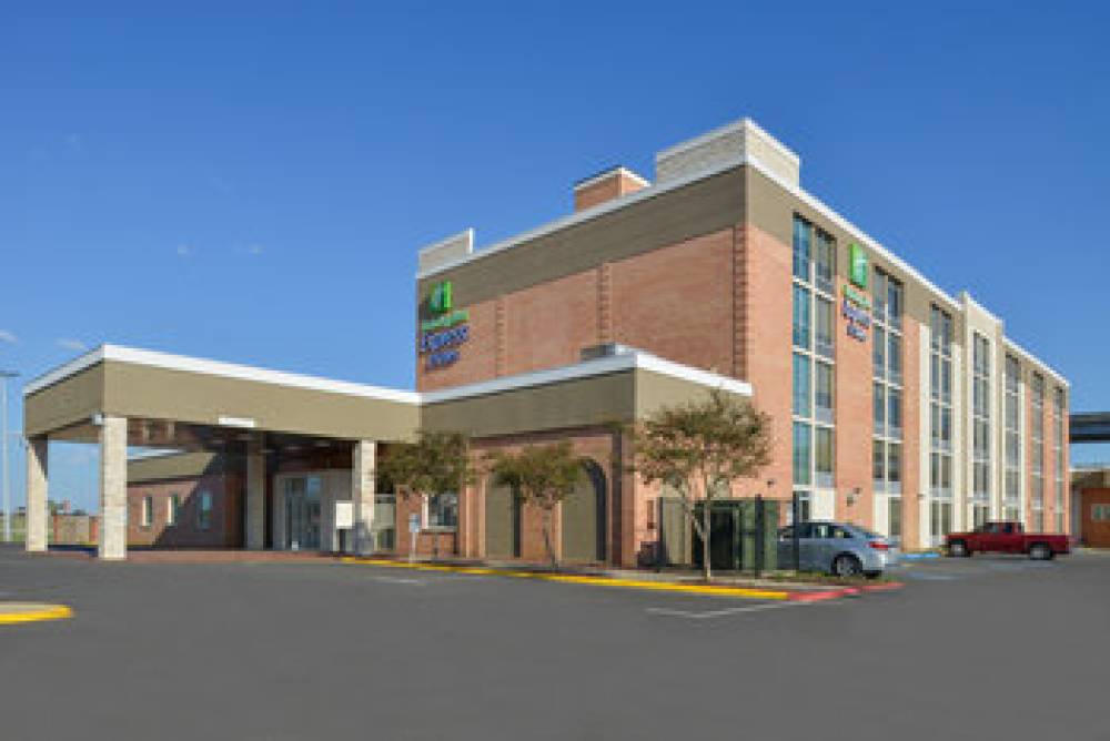 HOLIDAY INN EXP STES DOWNTOWN 1