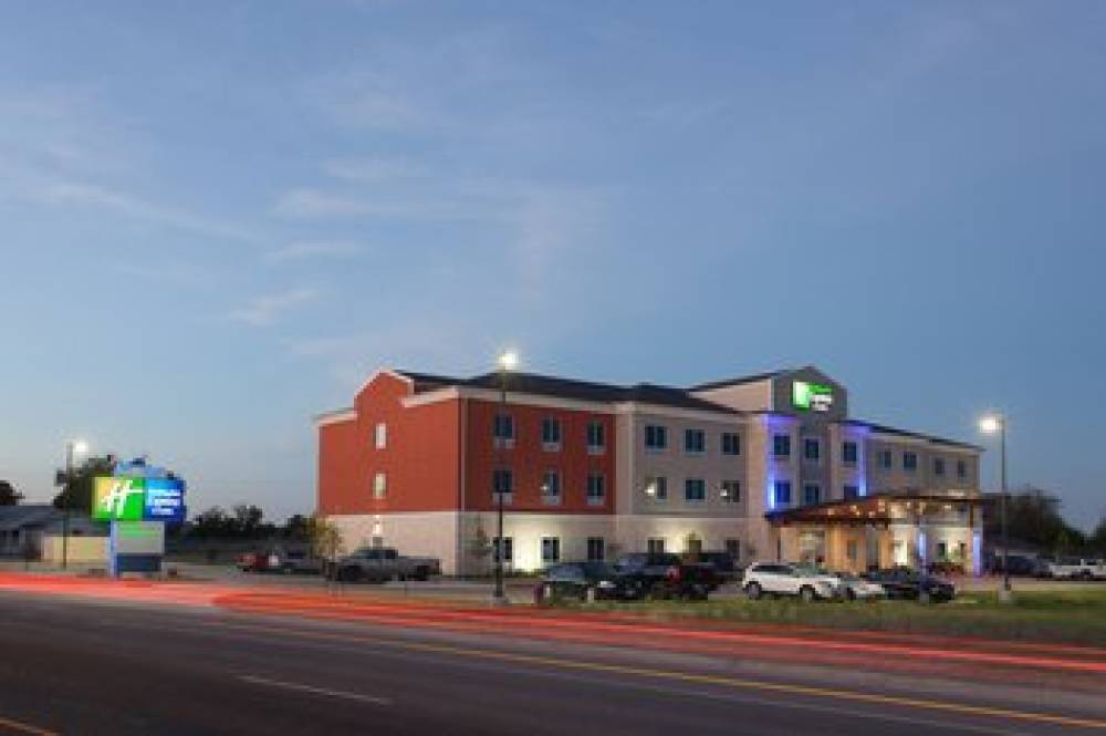 HOLIDAY INN EXP STES GATESVILLE 4