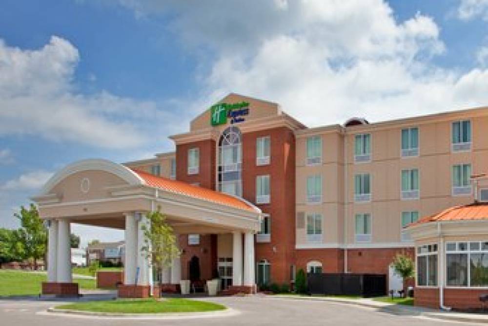 HOLIDAY INN EXP STES GRANDVIEW 2