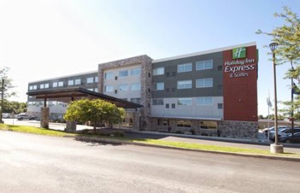 HOLIDAY INN EXP STES JOHNSTOWN 1