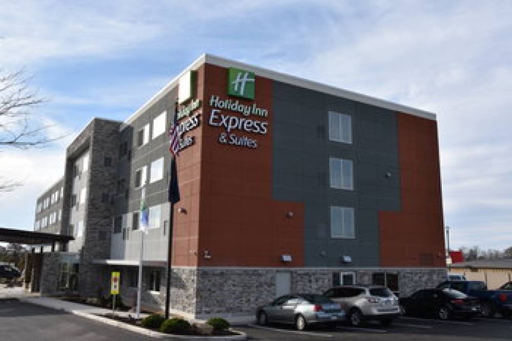 Holiday Inn Exp Stes Johnstown