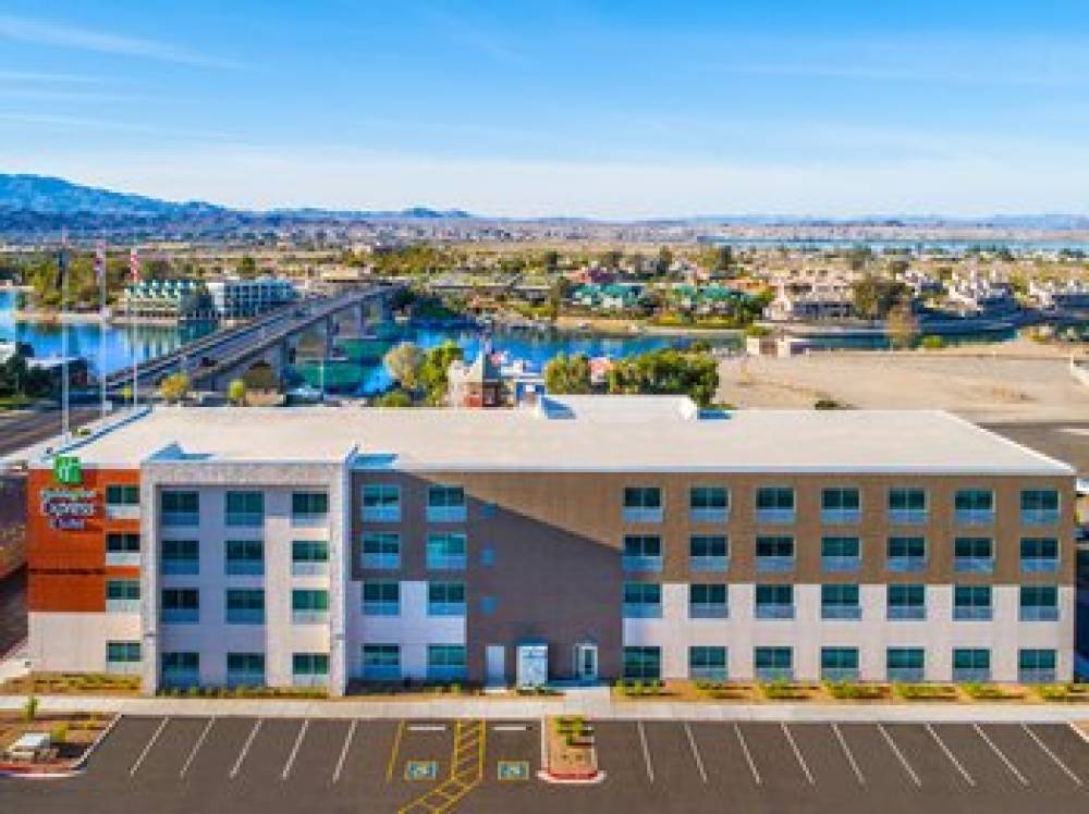 HOLIDAY INN EXP STES LAKE HAVASU 8