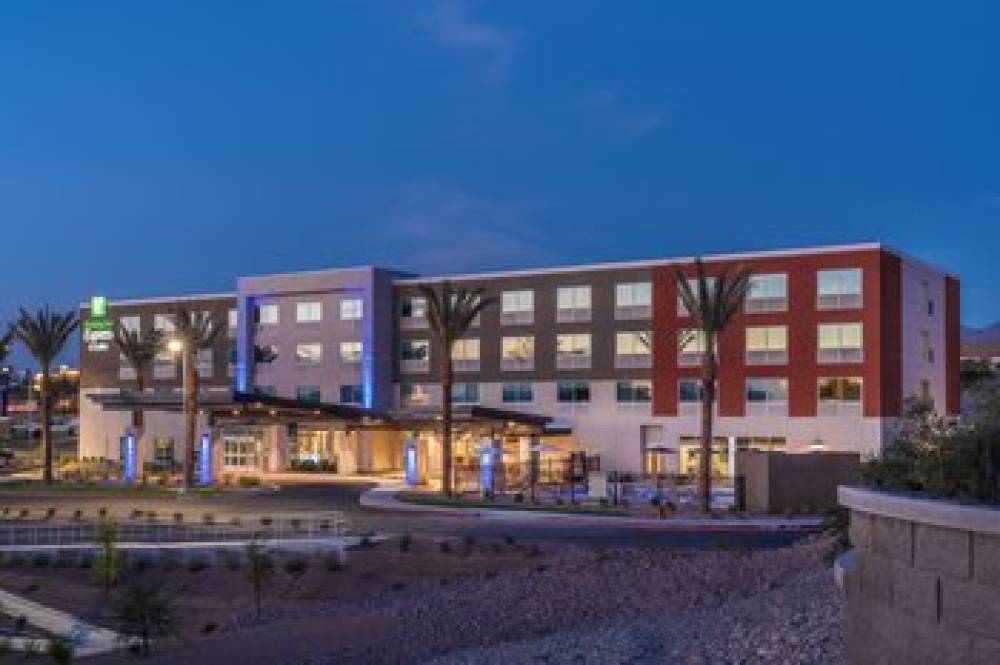 Holiday Inn Exp Stes Lake Havasu