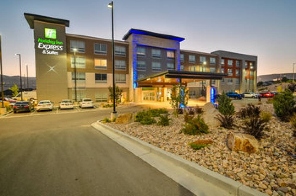 HOLIDAY INN EXP STES LEHI THANKSGIV 1