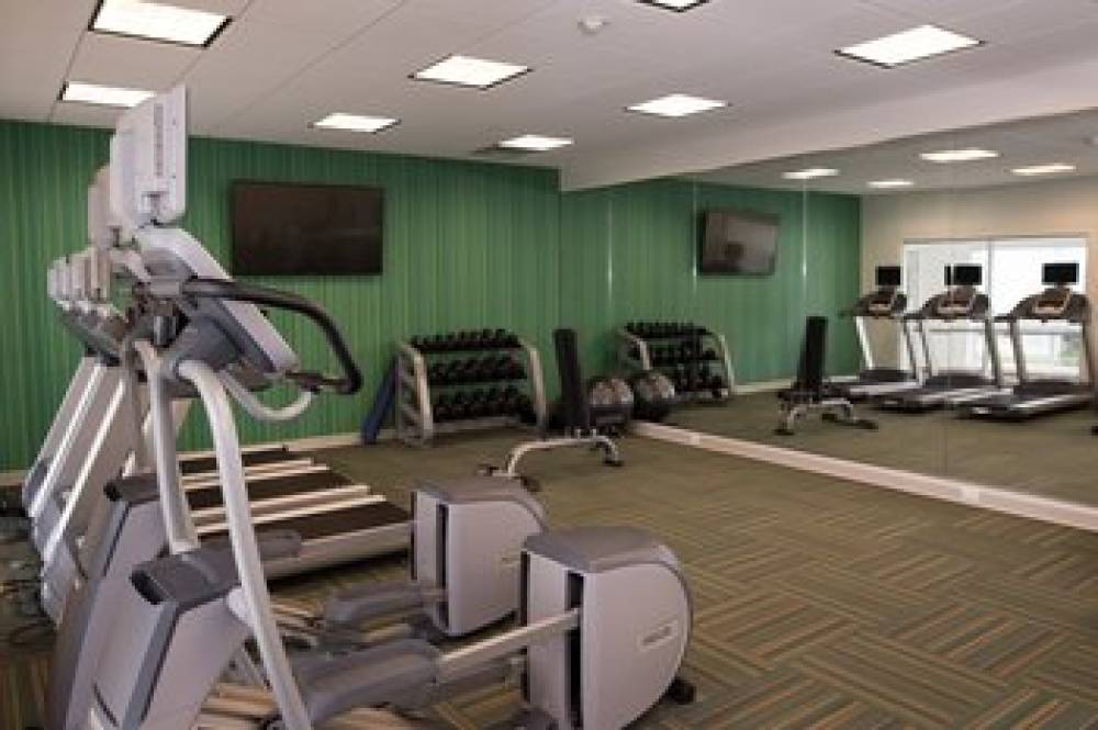 HOLIDAY INN EXP STES MARIETTA 9