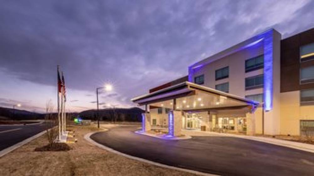 Holiday Inn Exp Stes Marion