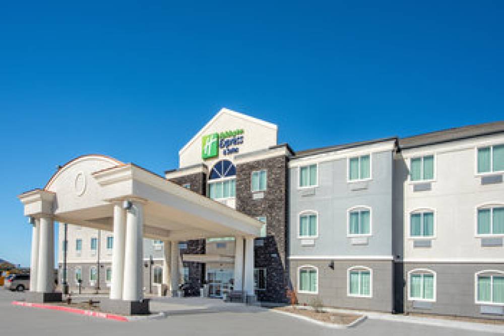 Holiday Inn Exp Stes Monahans