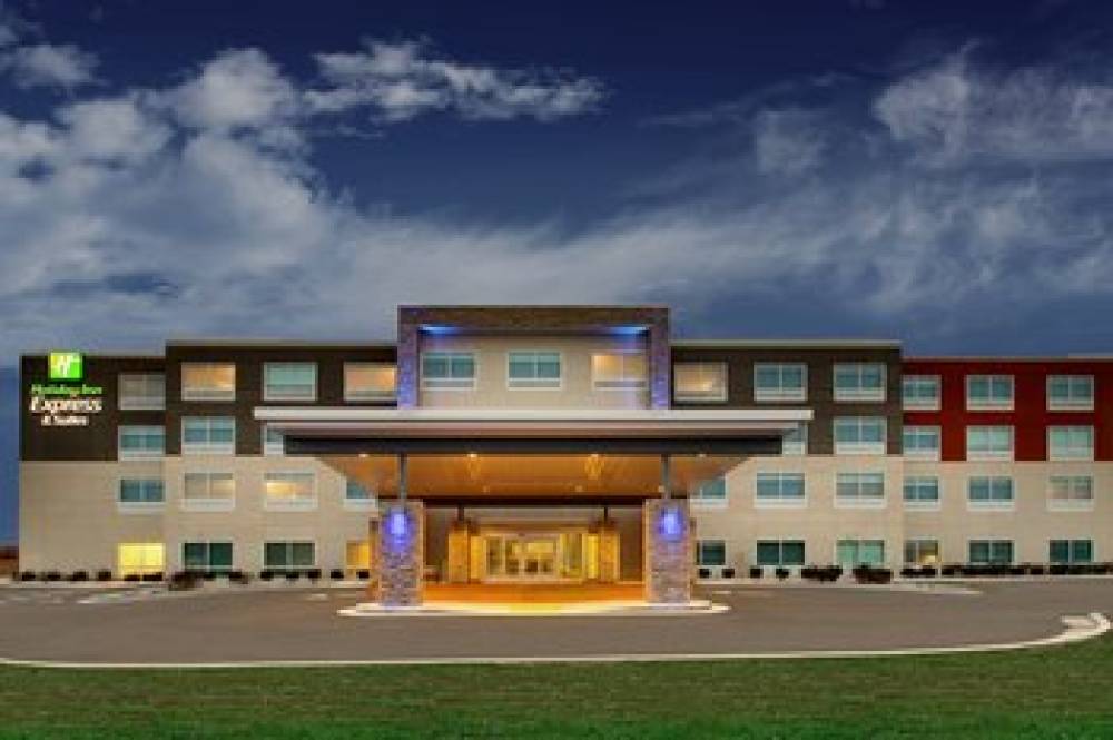 HOLIDAY INN EXP STES MT STERLING 3