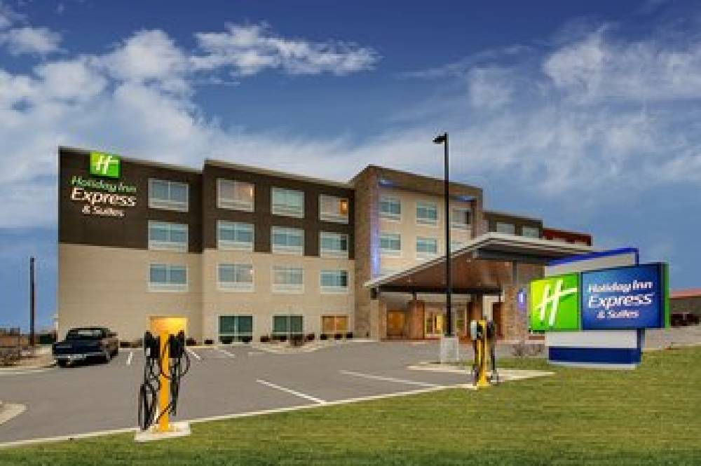 HOLIDAY INN EXP STES MT STERLING 1