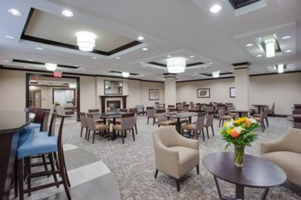 HOLIDAY INN EXP STES OTTAWA ORL 8