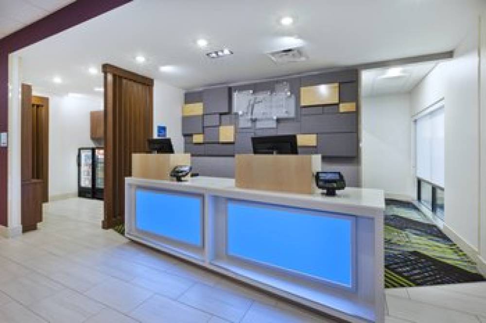 HOLIDAY INN EXP STES PAINESVILLE 7