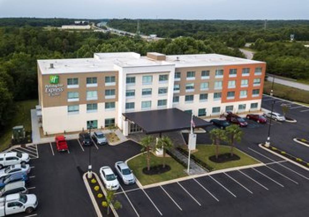 HOLIDAY INN EXP STES PIEDMONT 1