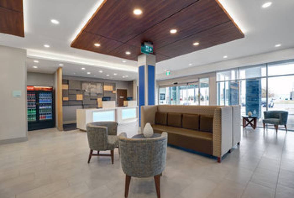 HOLIDAY INN EXP STES PORT ELGIN 3