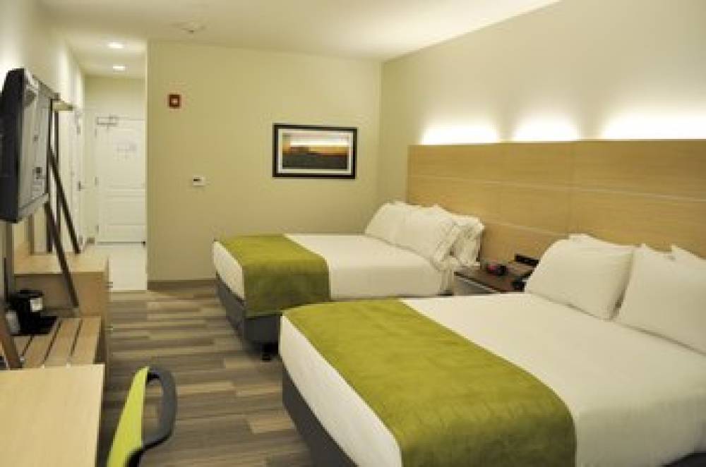 HOLIDAY INN EXP STES PRICE 7