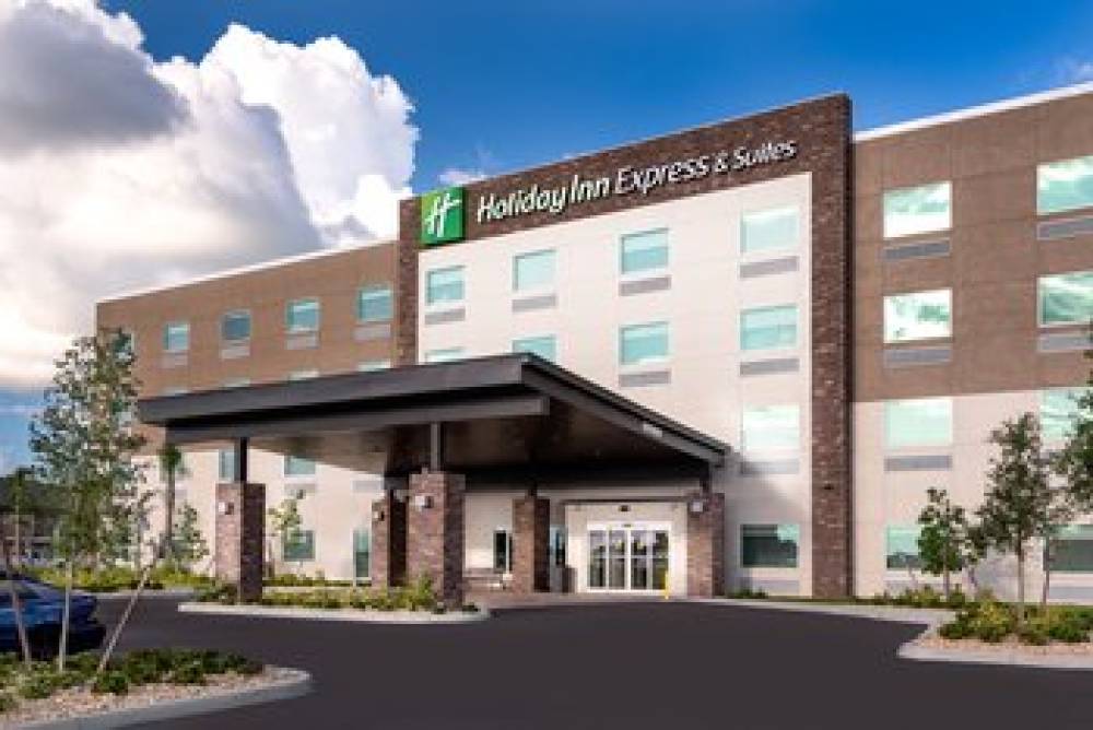 HOLIDAY INN EXP STES PUNTA GORDA 1