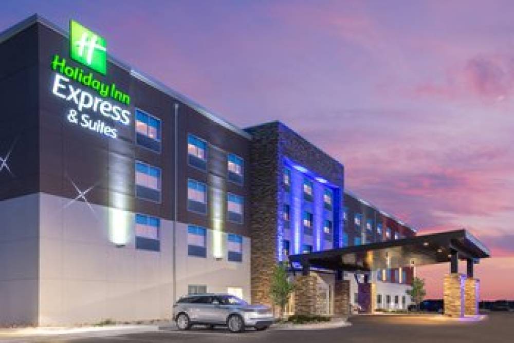 HOLIDAY INN EXP STES SOUTH I-25 1