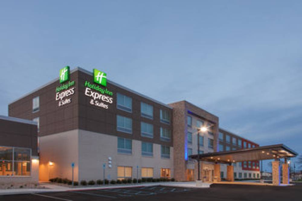 HOLIDAY INN EXP STES STERLING HEIGH 1