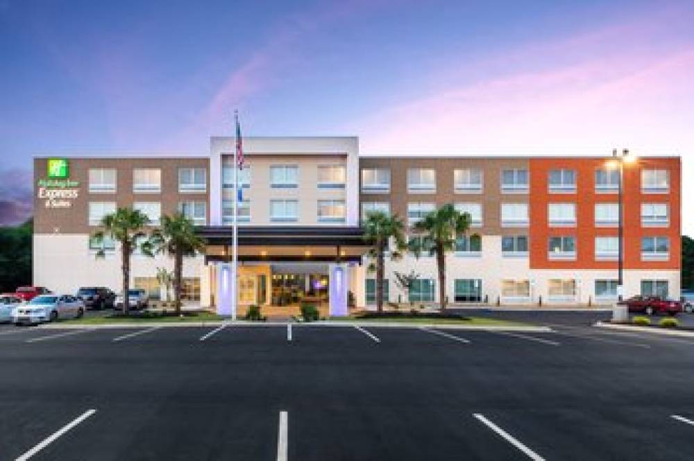 HOLIDAY INN EXP STES TAYLORS 1