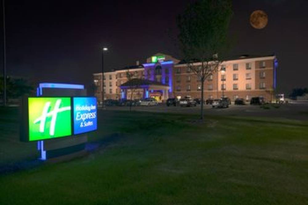 HOLIDAY INN EXP STES TROY NORT 1