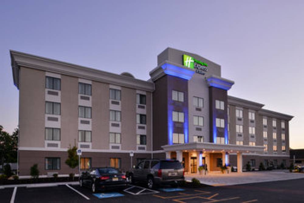 Holiday Inn Exp Stes West Ocea