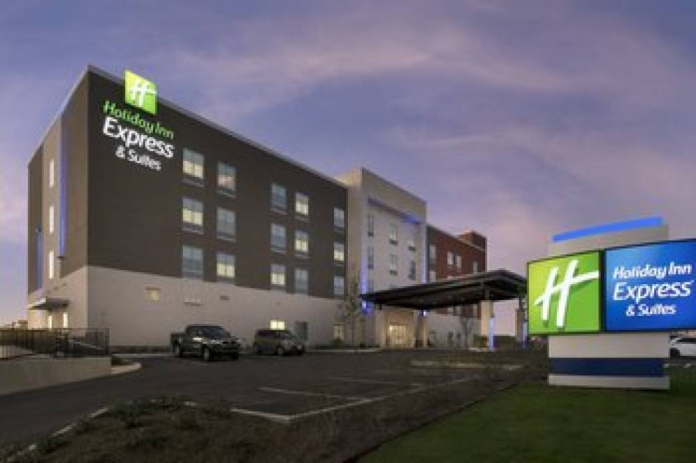 HOLIDAY INN EXP STES WINDCREST 1