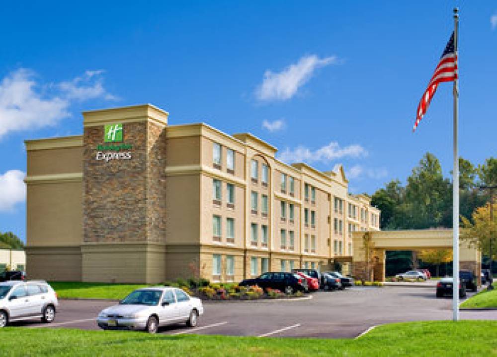 HOLIDAY INN EXP STES WLBREATON 1