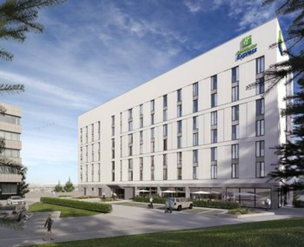 HOLIDAY INN EXP WIESBADEN 1