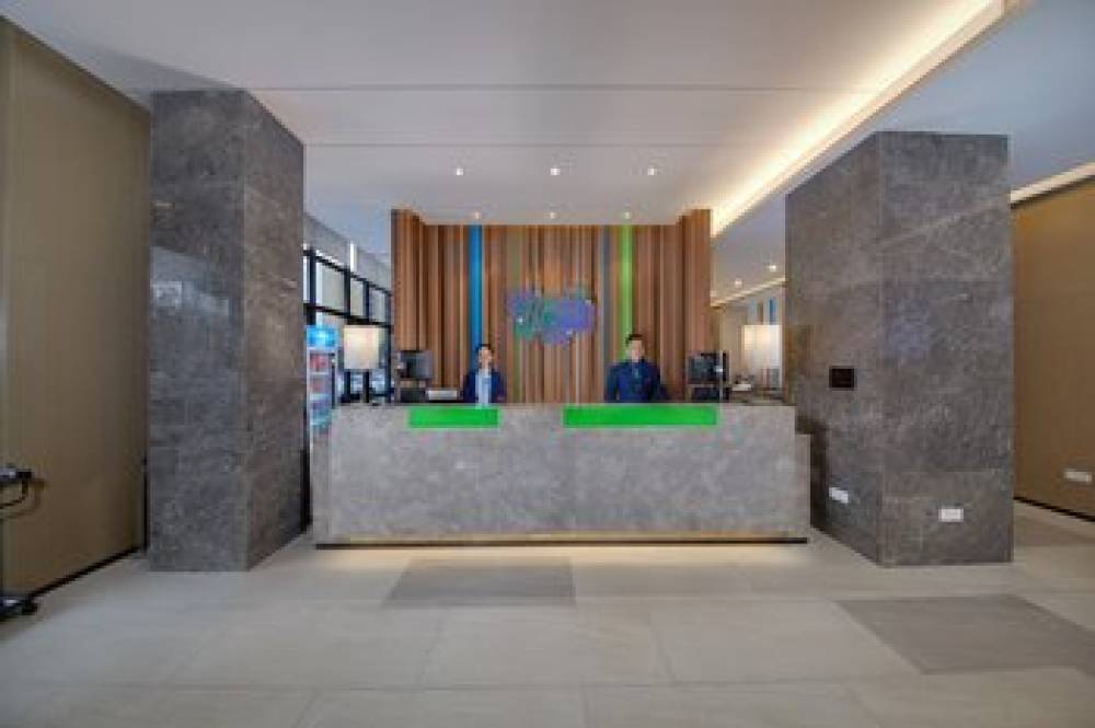 Holiday Inn Exp Zhangjiagang East