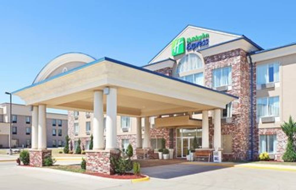 HOLIDAY INN EXPRESS AND SUITES 1