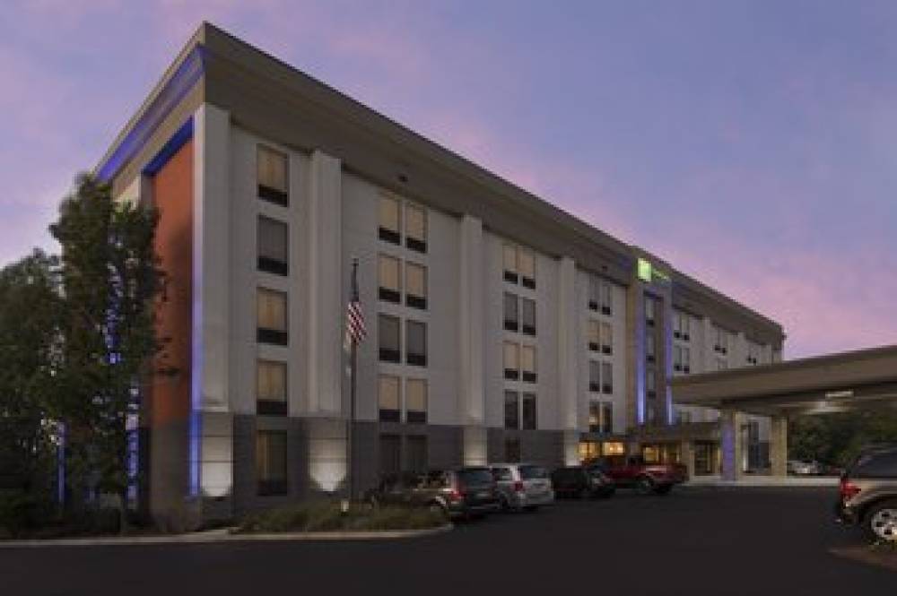 Holiday Inn Express ANDOVER NORTH-LAWRENCE 1