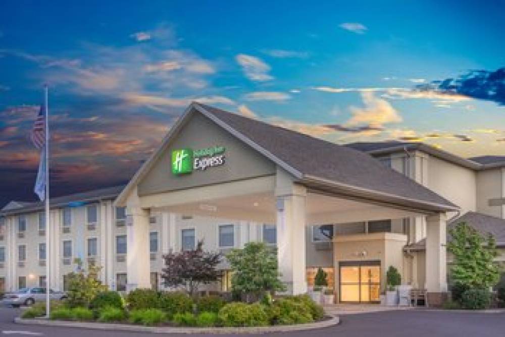 Holiday Inn Express BLOOMSBURG 1