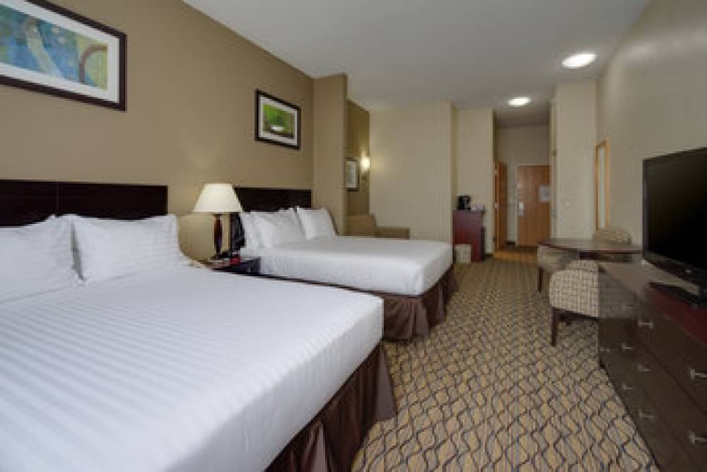 Holiday Inn Express CHARLES TOWN 2